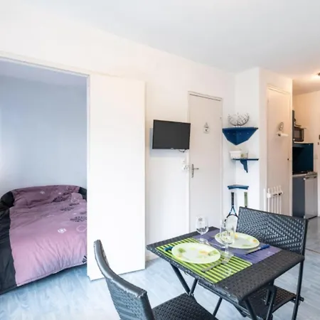 Apartment Charming Appt Near Beach *
