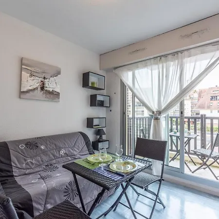 Apartment Charming Appt Near Beach *